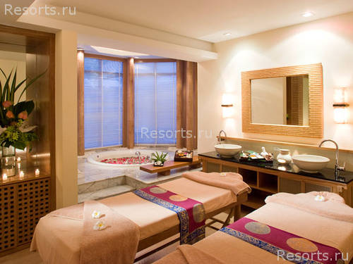 Centara Grand Beach Resort 25